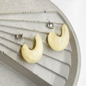 Cream and White Acrylic Earrings